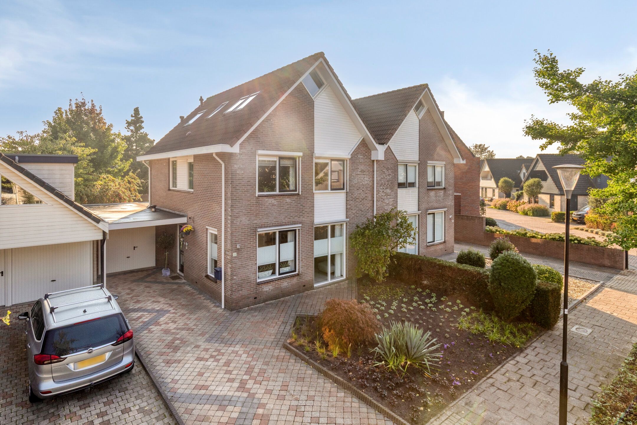 Buying a house in The Netherlands., Eemlandia 39