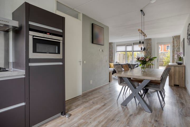 Foto 3 van Esdoorn 14