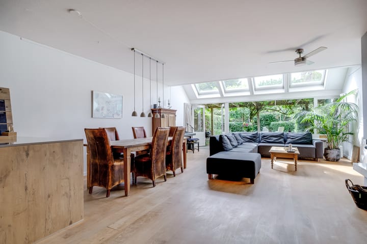 Photo 5 of Wim Sonneveldlaan 211