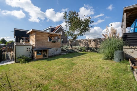 Zuiddijk 49 tertiary image