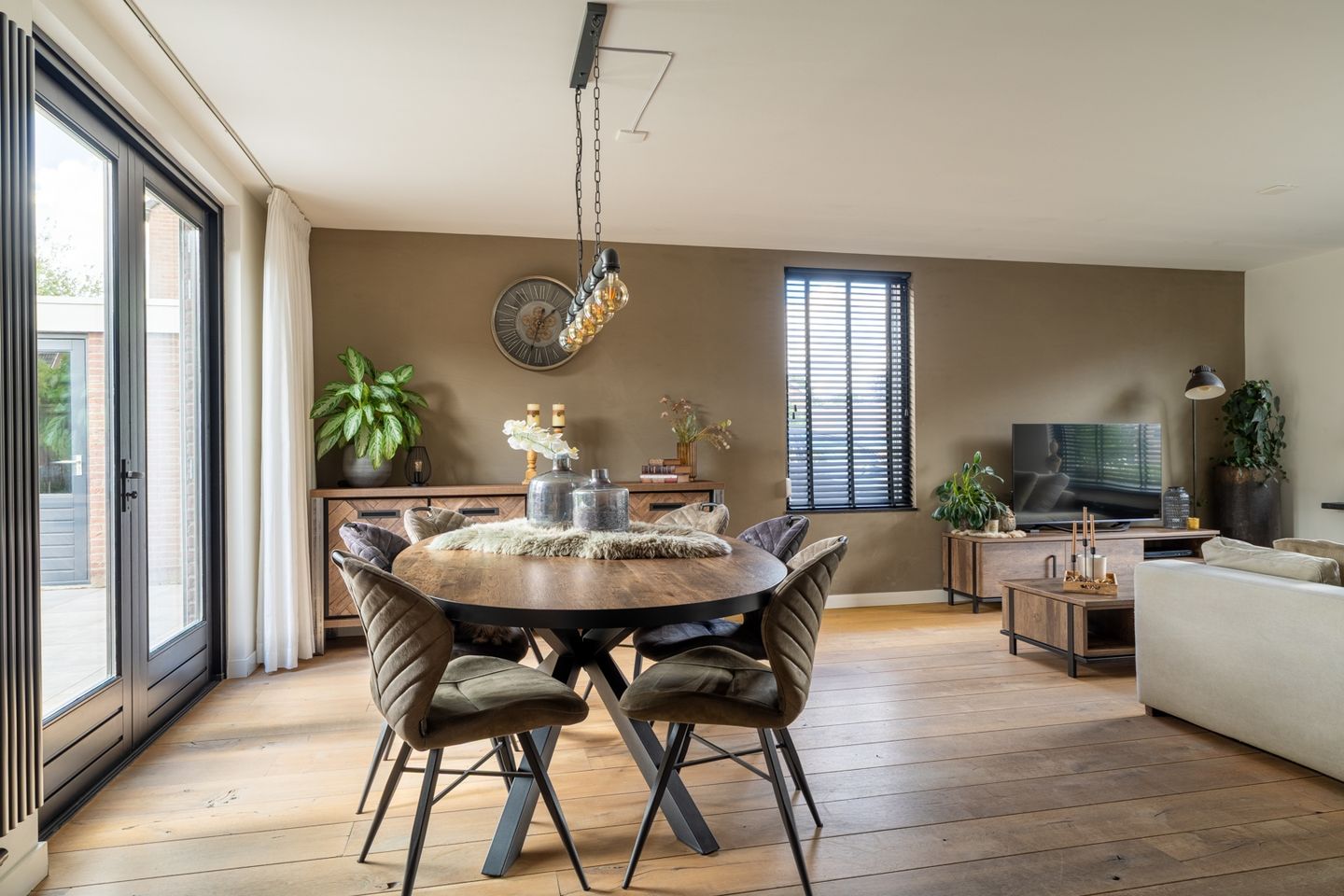 Foto 20 van Goudplevier 38