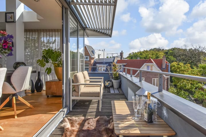 Foto 2 van Helmstraat 5-E