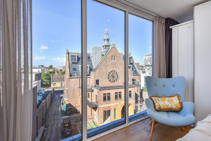 Foto 42 van Helmstraat 5-E