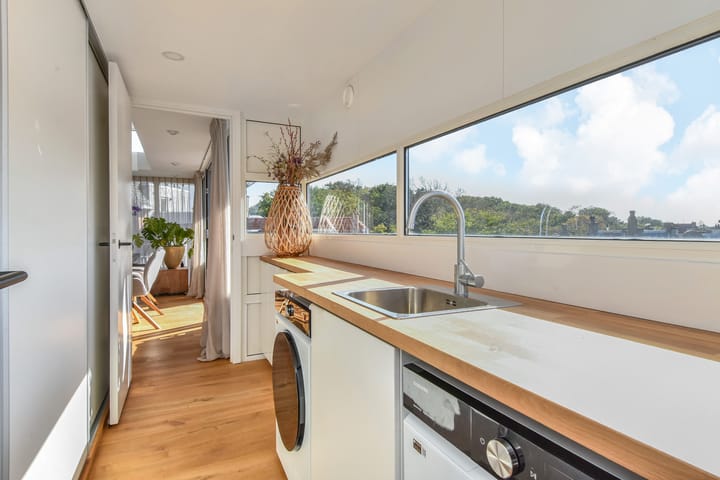 Foto 62 van Helmstraat 5-E