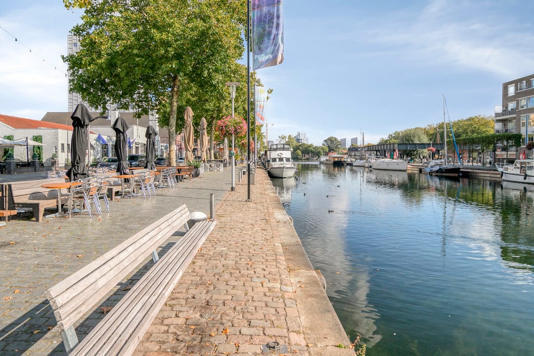 Foto 41 van Barkstraat 17