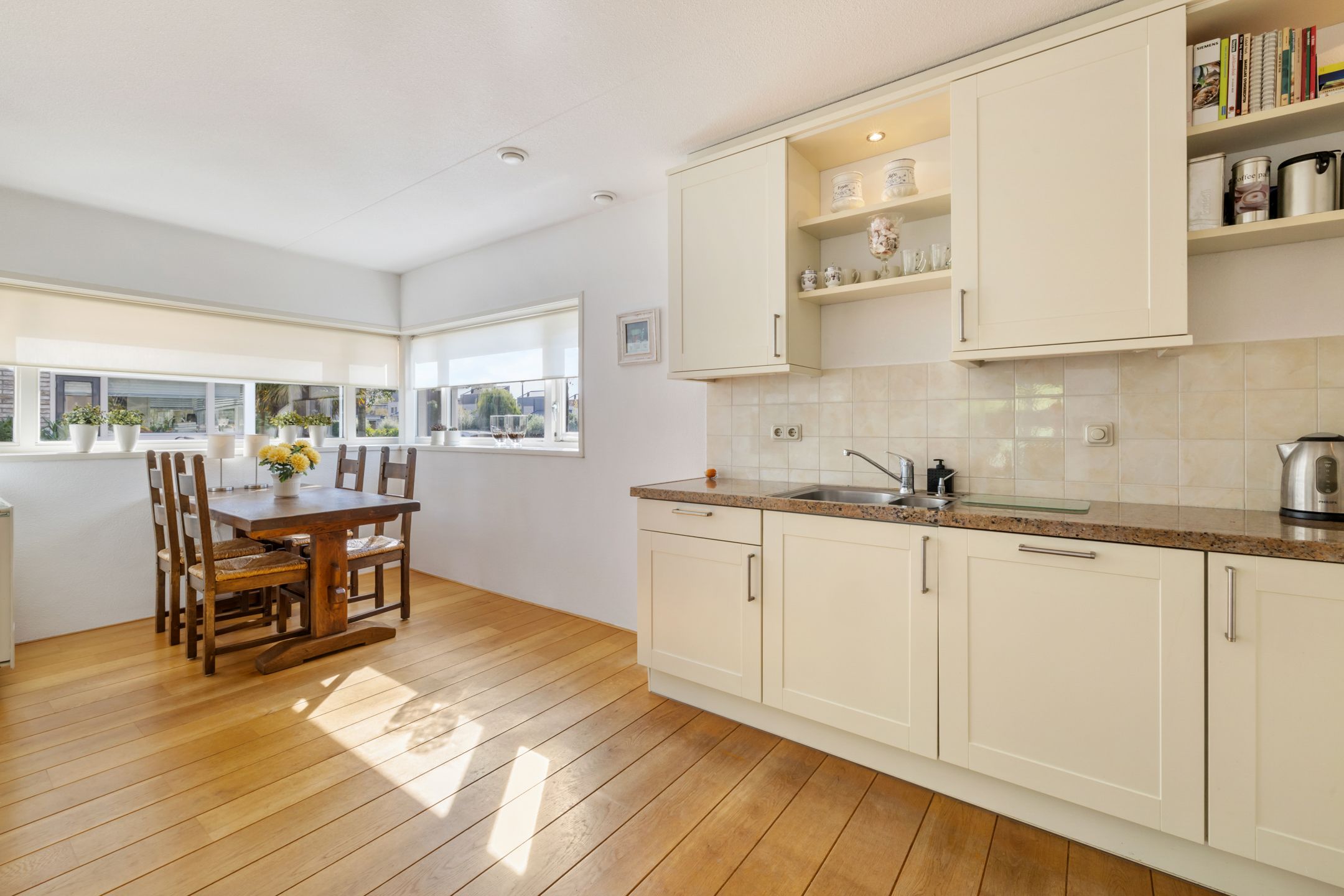 Photo 12 of Thomas Moresingel 11