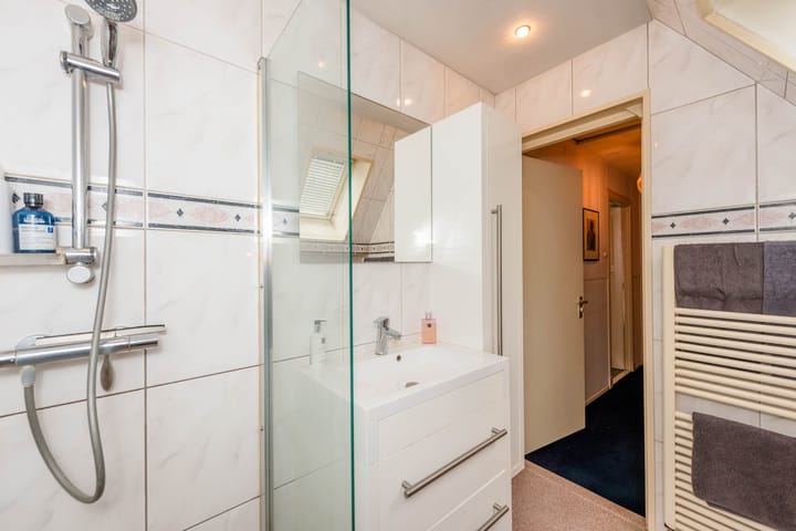 Photo 4 of Molukkenstraat 59