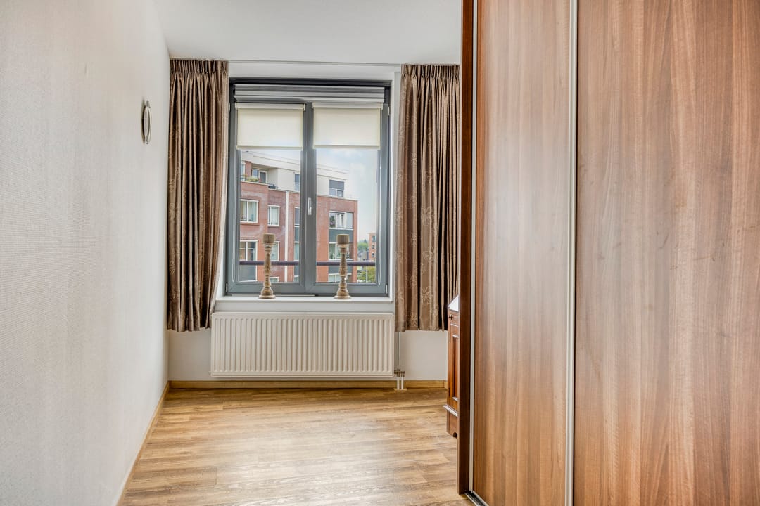 Foto 16 van Máximastraat 6-17