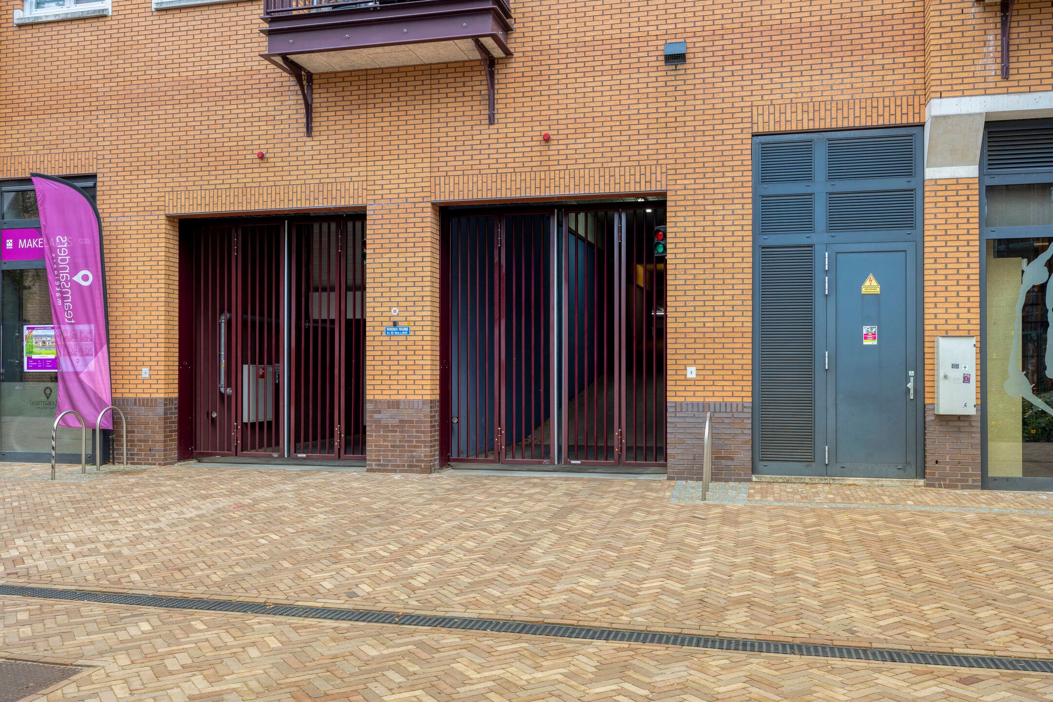 Foto 24 van Máximastraat 6-17