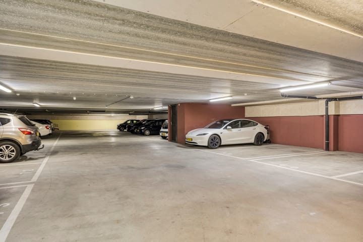 Foto 25 van Máximastraat 6-17