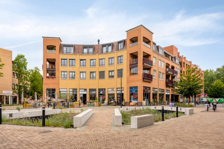 Foto 28 van Máximastraat 6-17