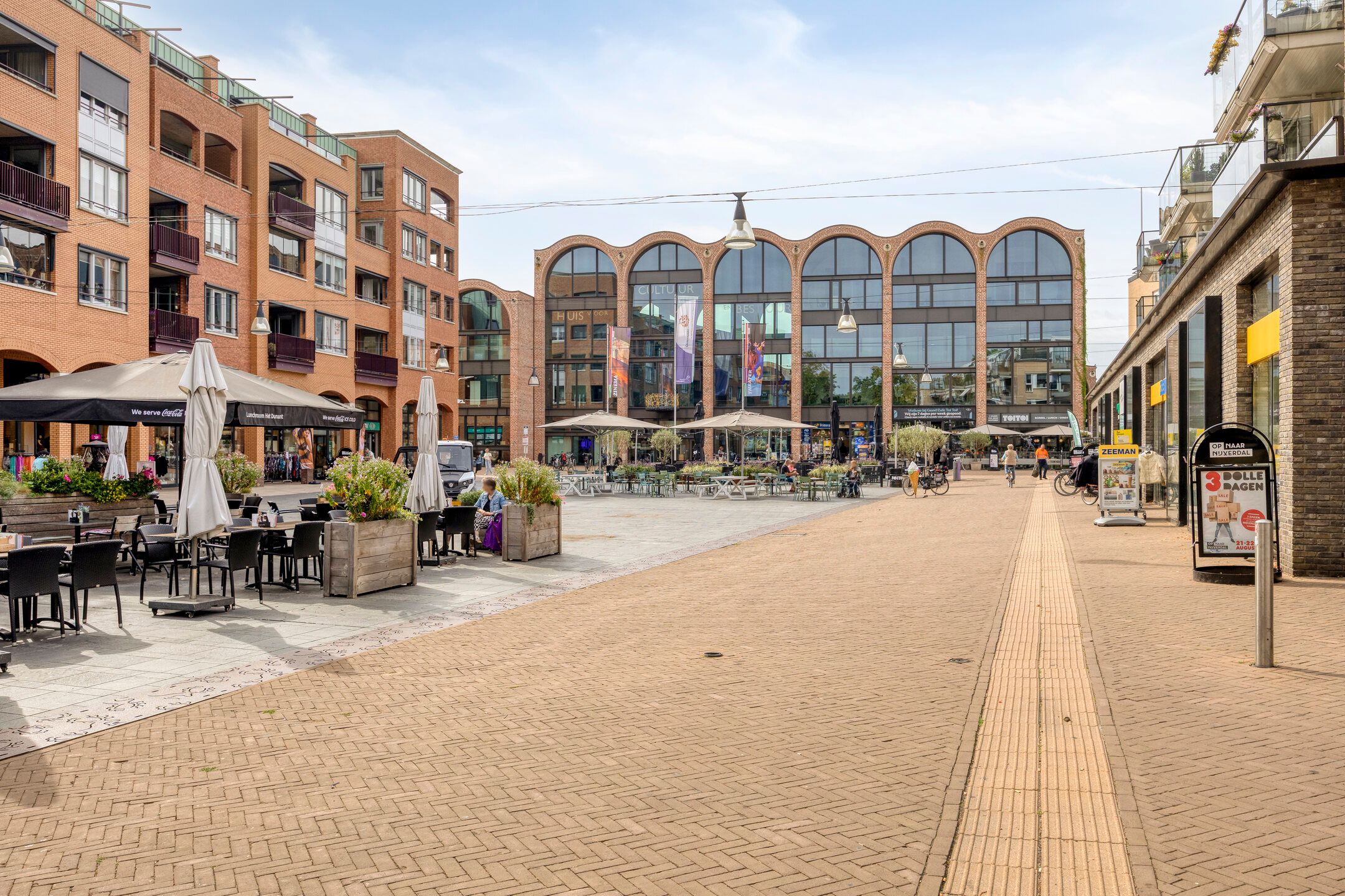 Foto 30 van Máximastraat 6-17