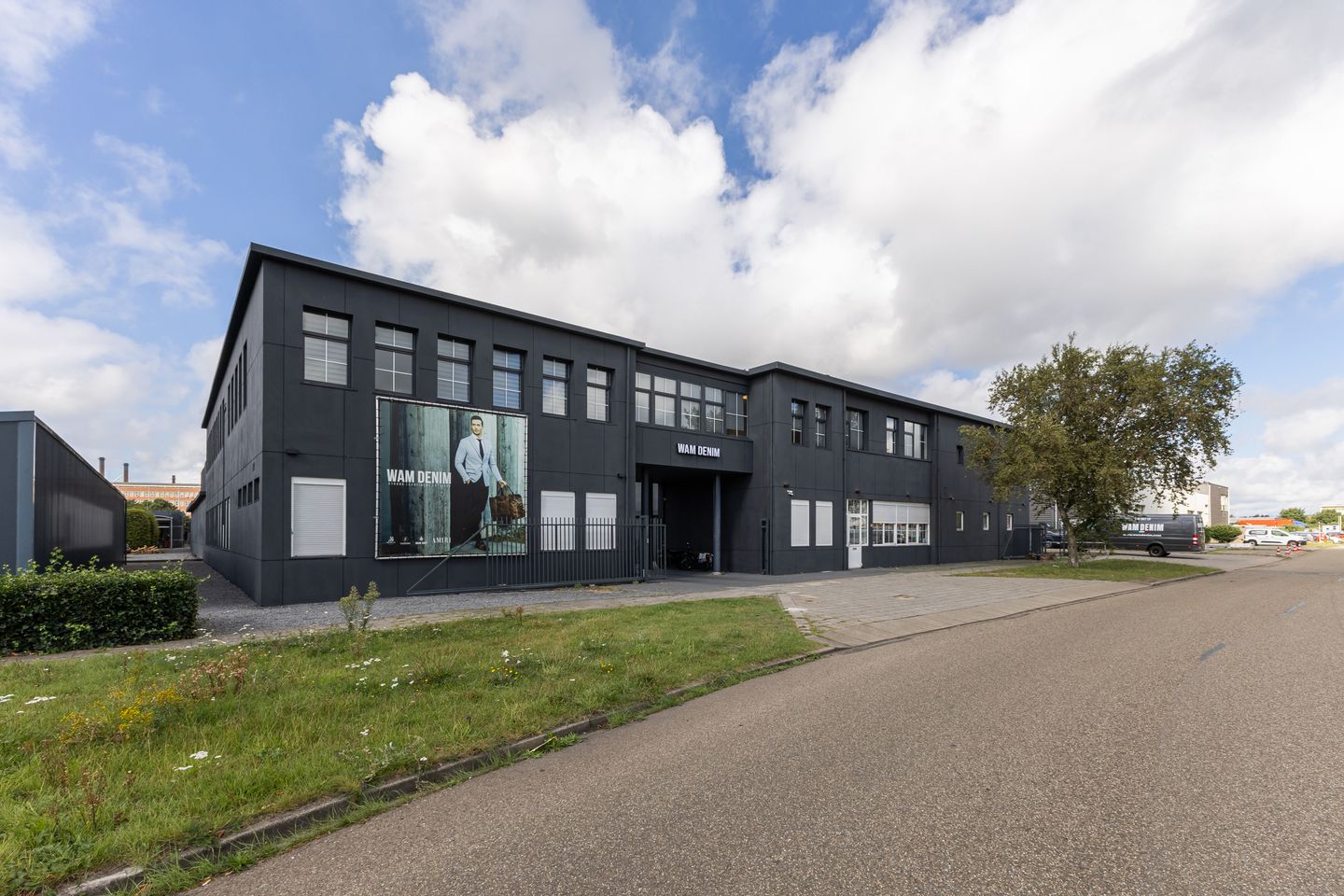 Bekijk foto 3 van Staalstraat 10