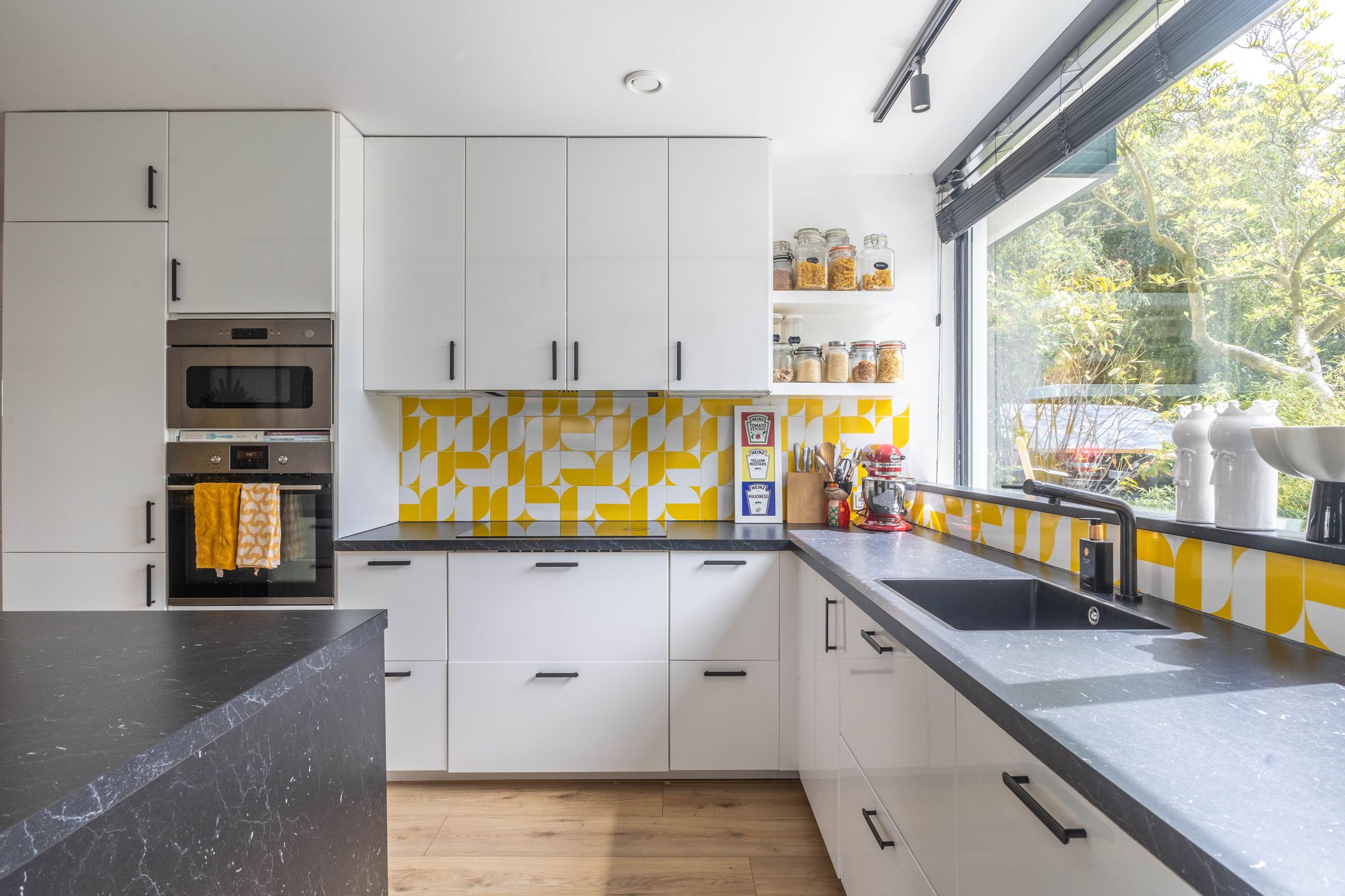 Foto 24 van Maarten Lutherweg 288