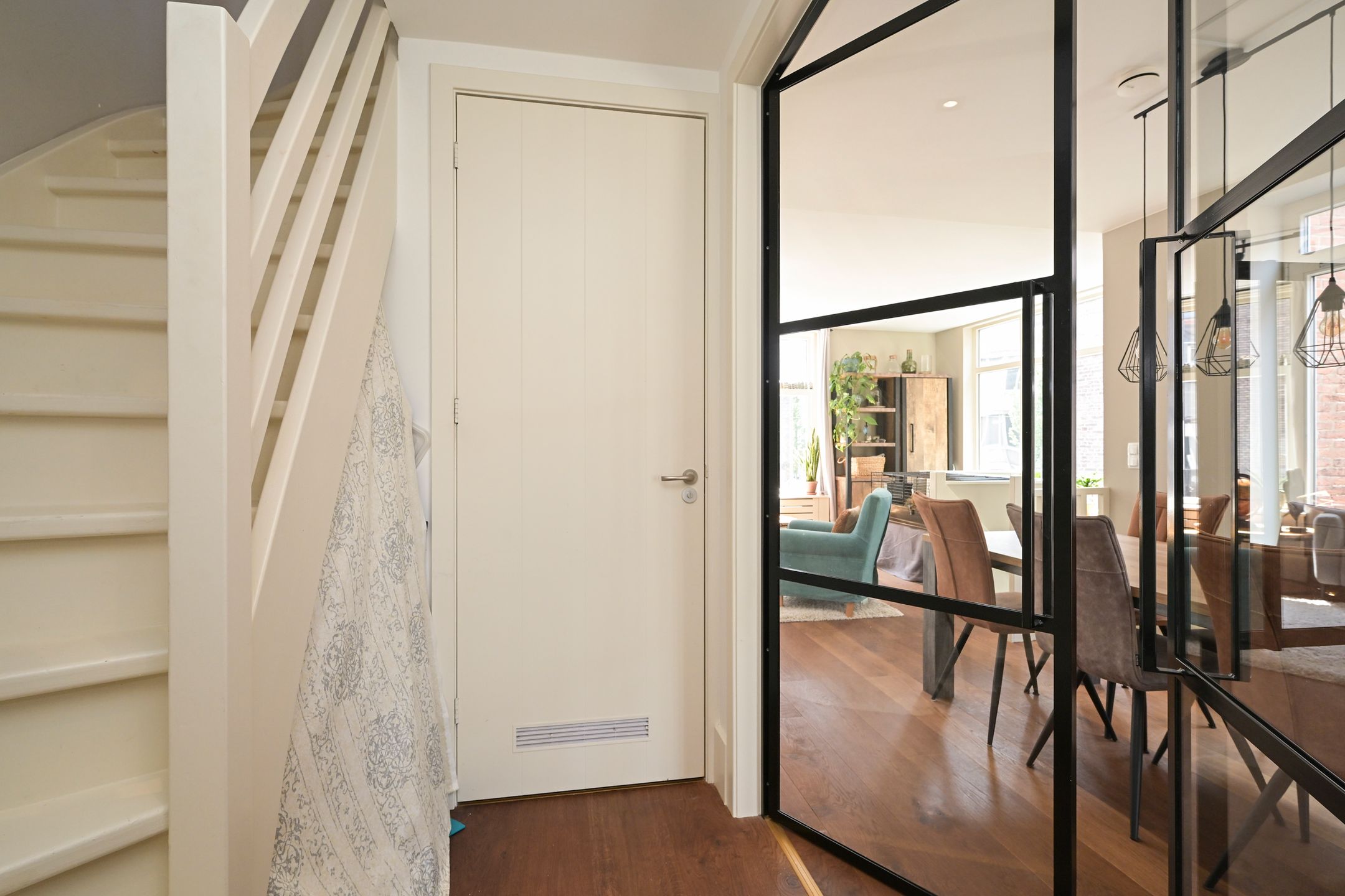 Foto 15 van Westeinde 211