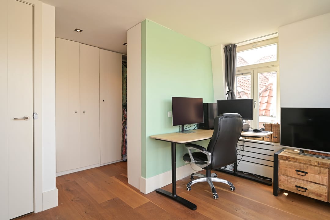 Foto 26 van Westeinde 211