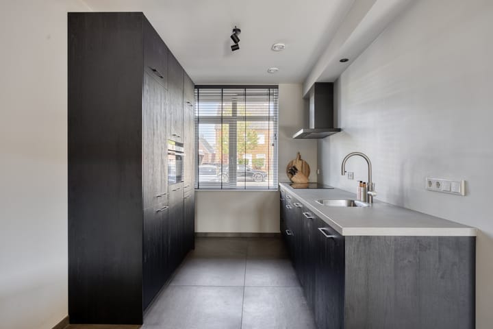 Photo 12 of Achterbolst 24