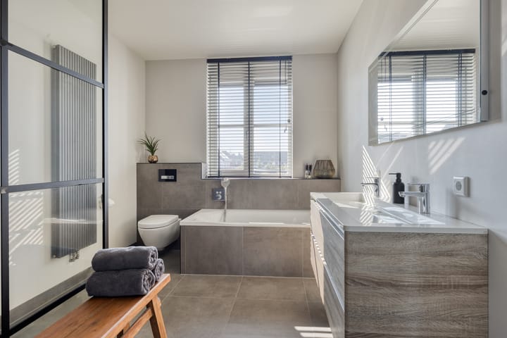 Photo 19 of Achterbolst 24