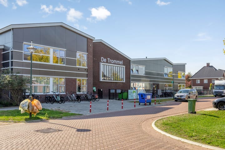 Photo 33 of Achterbolst 24