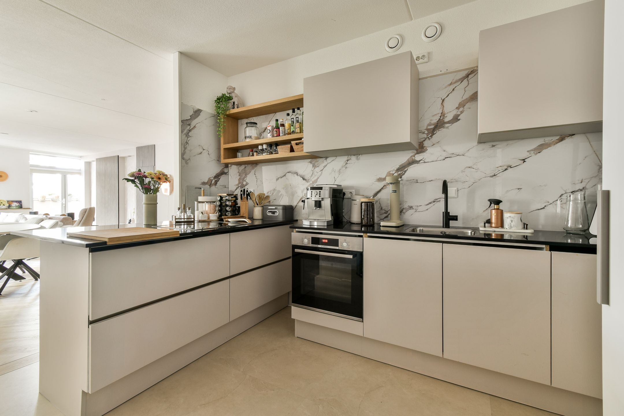 Photo 3 of Admiraalsplein 98