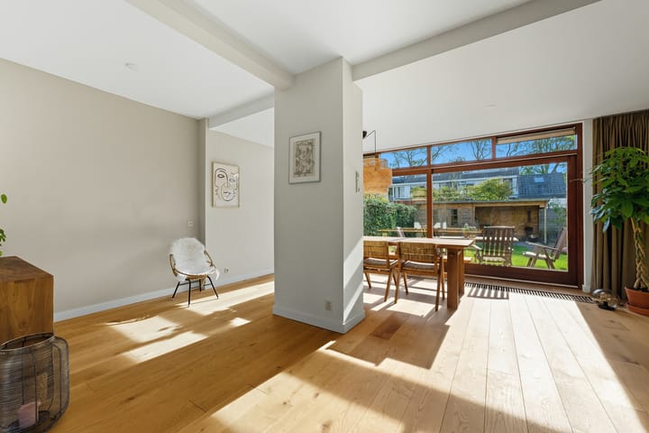 Foto 11 van Leeuweriklaan 34