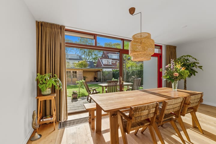 Foto 16 van Leeuweriklaan 34