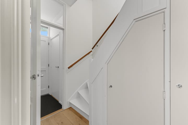 Foto 32 van Leeuweriklaan 34