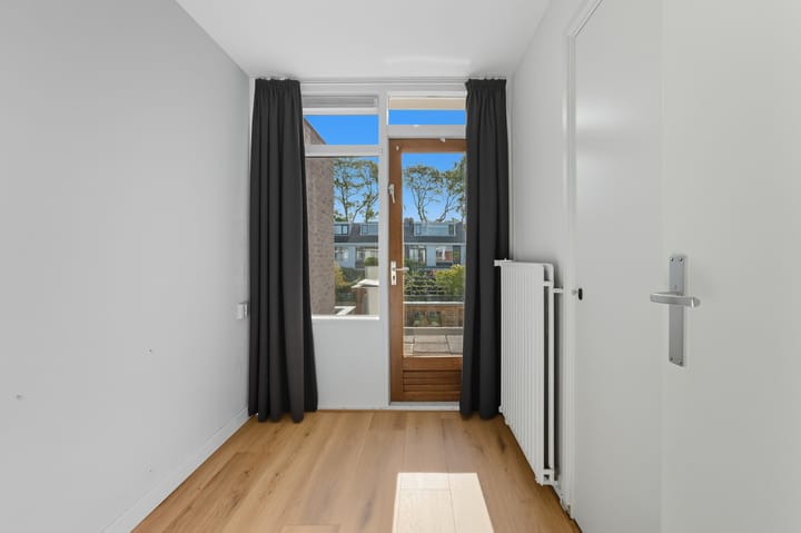 Foto 38 van Leeuweriklaan 34