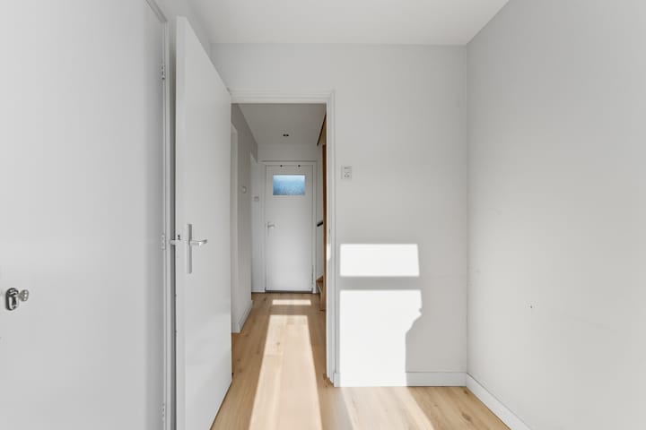 Foto 39 van Leeuweriklaan 34