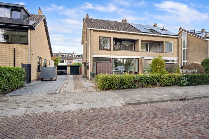 Foto 2 van Iepenlaan 104