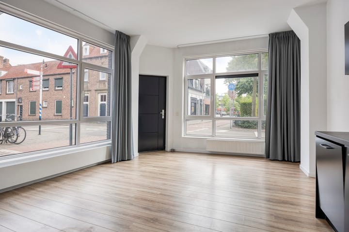 Photo 5 of Lieve-Vrouweplein 1