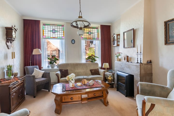 Photo 11 of Koninginneweg 55