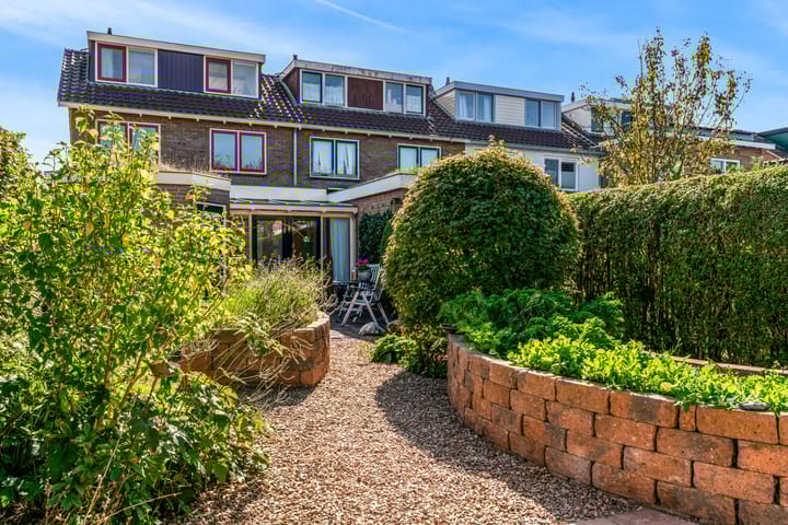 Foto 42 van Batestein 2-A