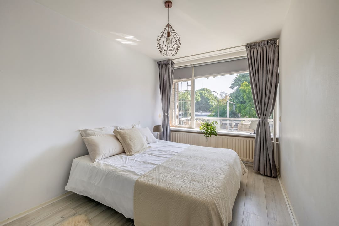 Foto 23 van Brederolaan 18