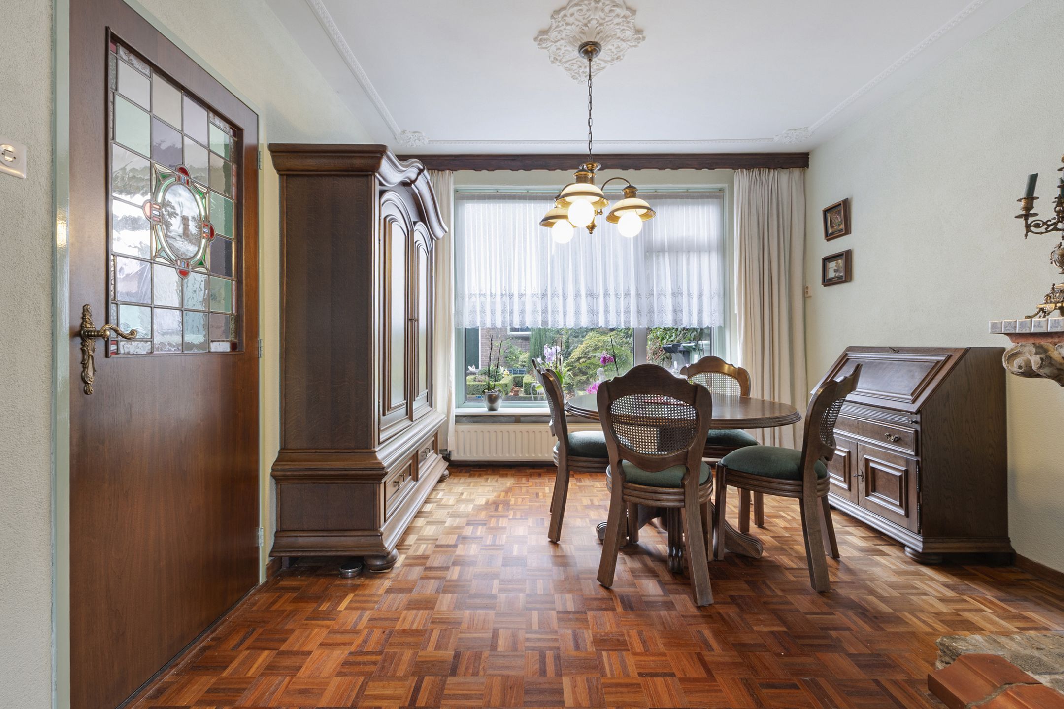 Photo 6 of Spoorstraat 47