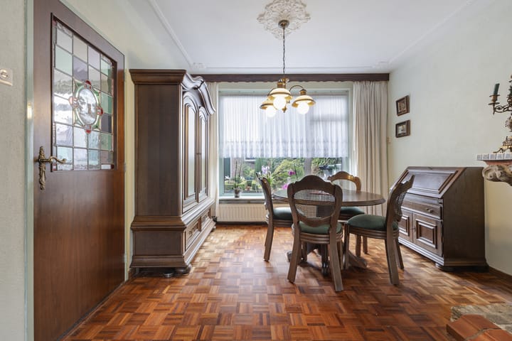 Foto 6 van Spoorstraat 47