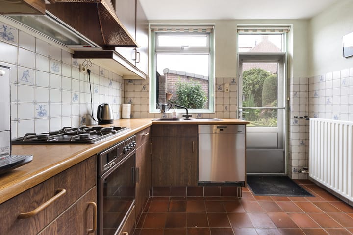 Foto 13 van Spoorstraat 47