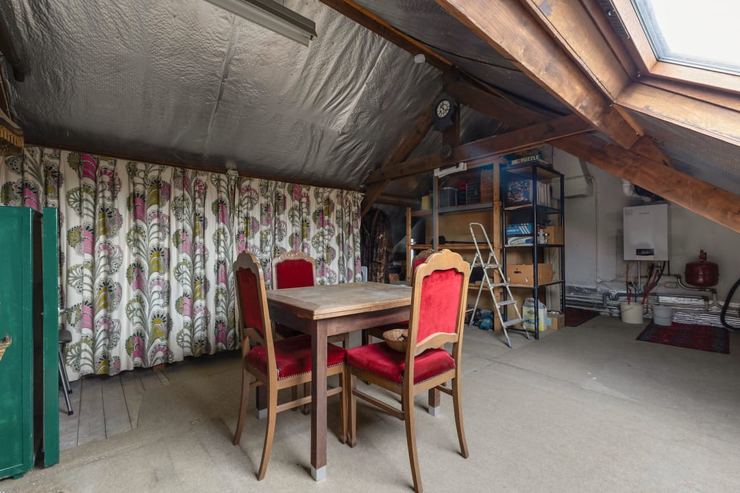 Photo 31 of Spoorstraat 47