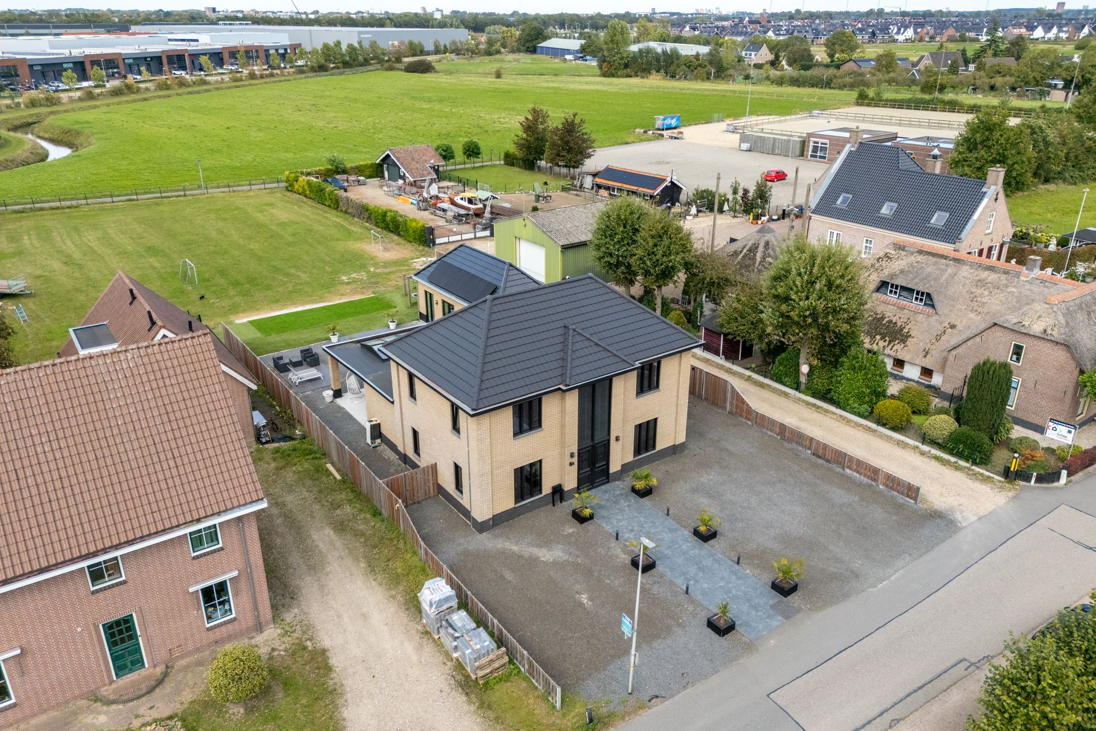 Photo 102 of Biezenweg 8-A