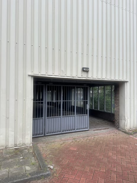 undefined main image