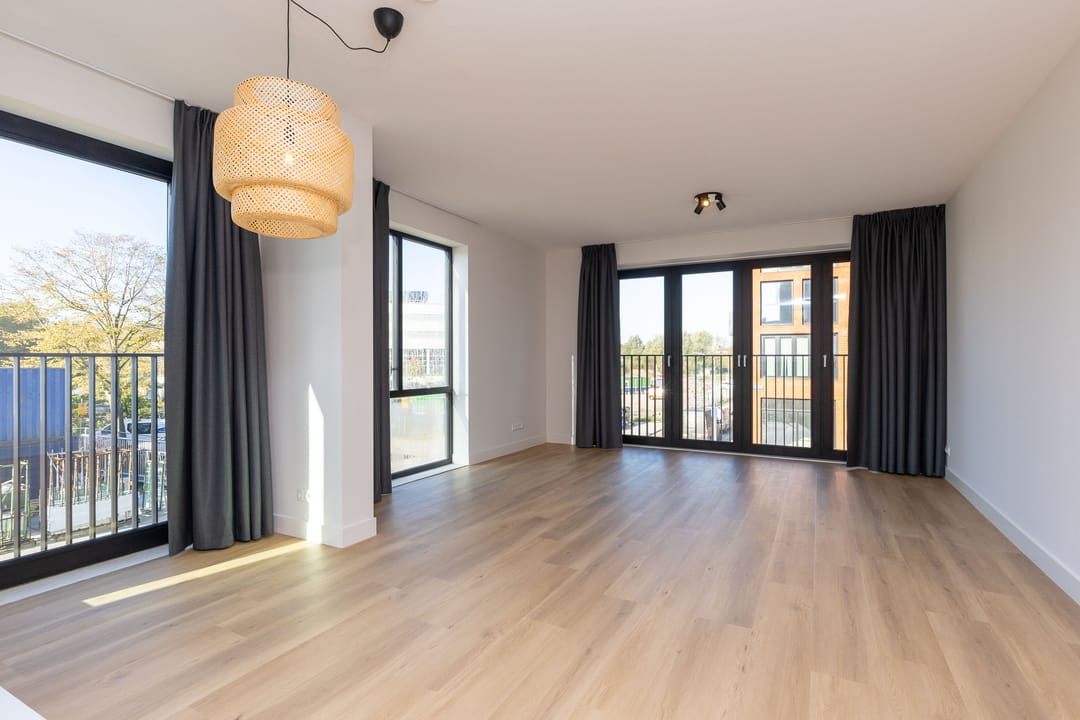 Foto 11 van Niemeyerstraat 99