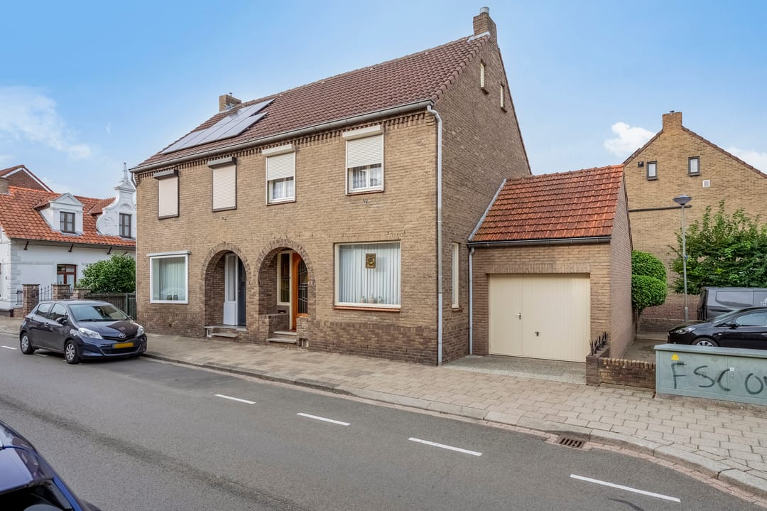 Photo 1 of Raadhuisstraat 14