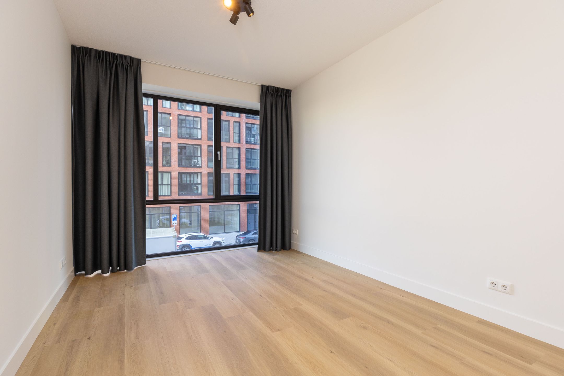 Foto 30 van Niemeyerstraat 99