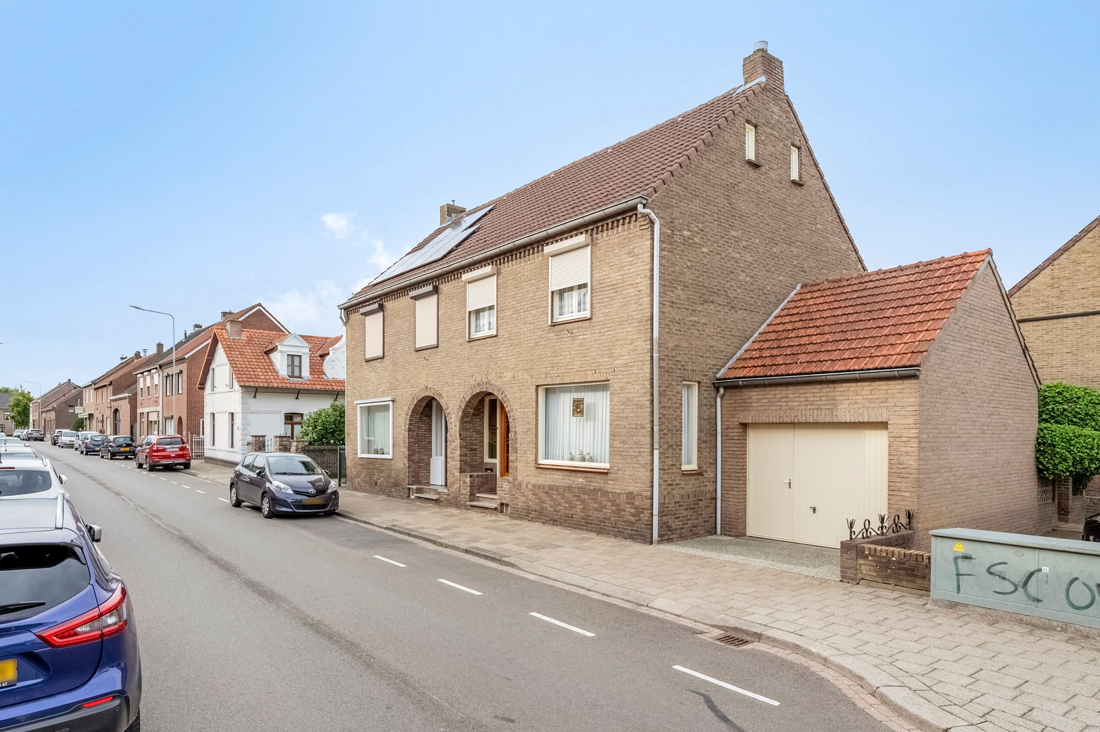 Photo 6 of Raadhuisstraat 14