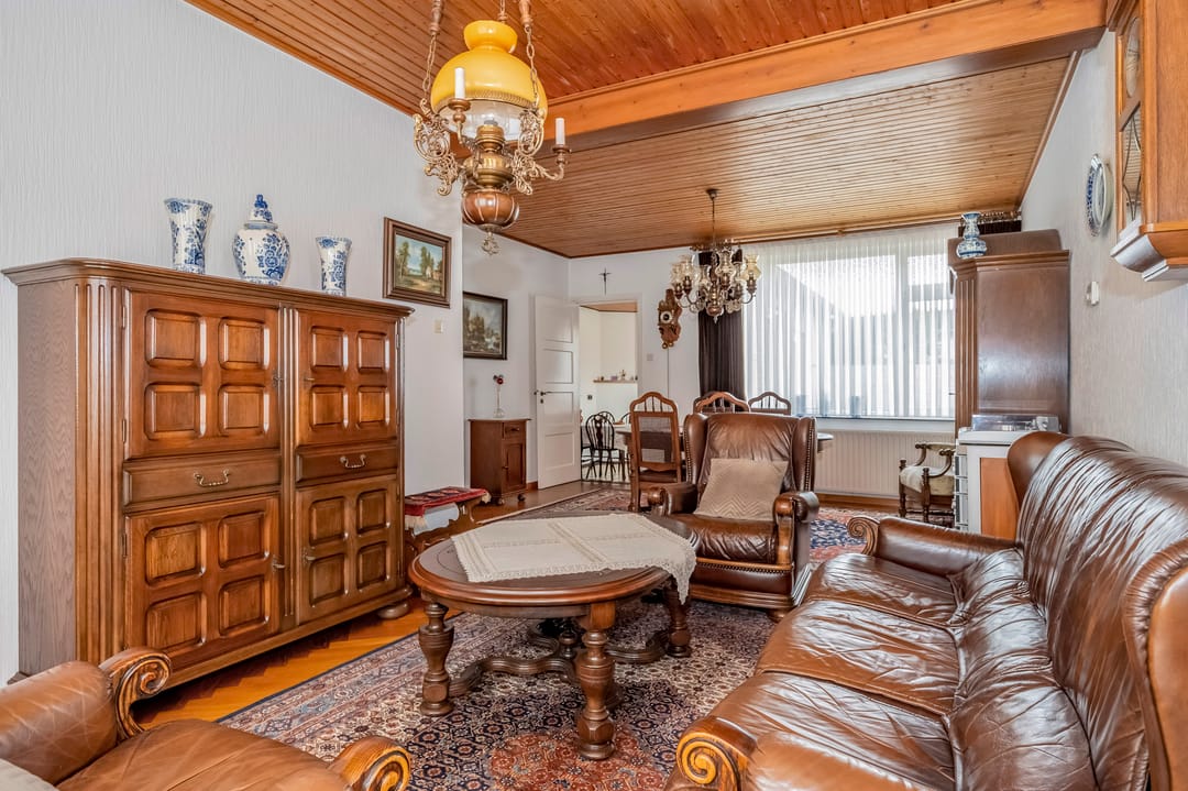 Photo 13 of Raadhuisstraat 14