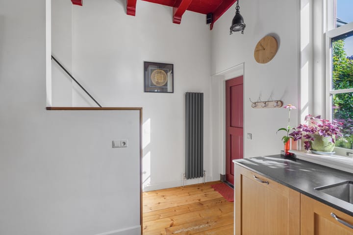 Photo 10 of Achterstraat 69