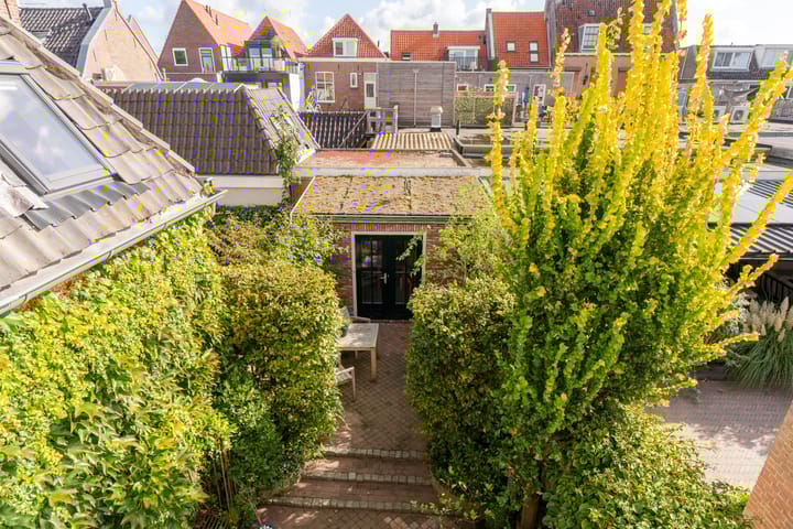 Photo 22 of Achterstraat 69