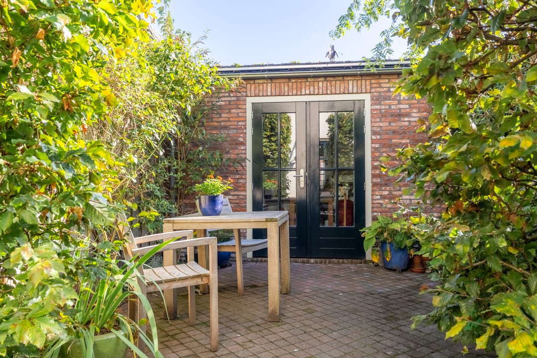 Photo 26 of Achterstraat 69