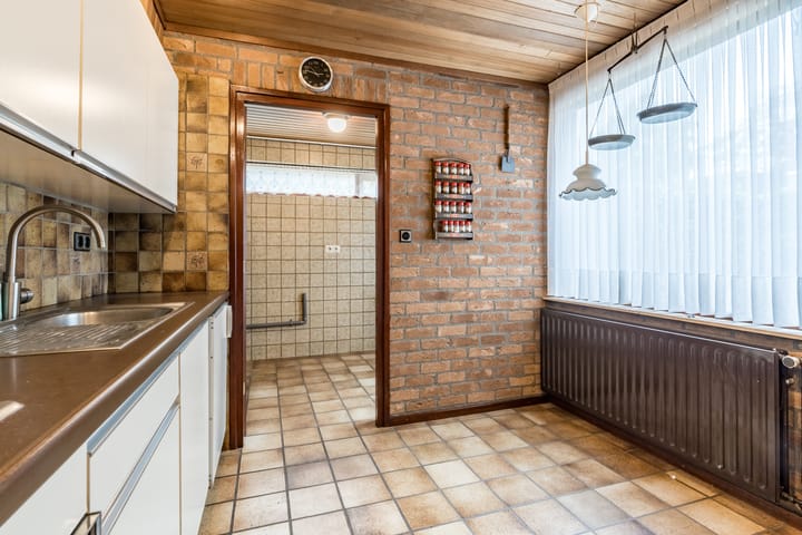 Photo 19 of Theo Dobbestraat 4