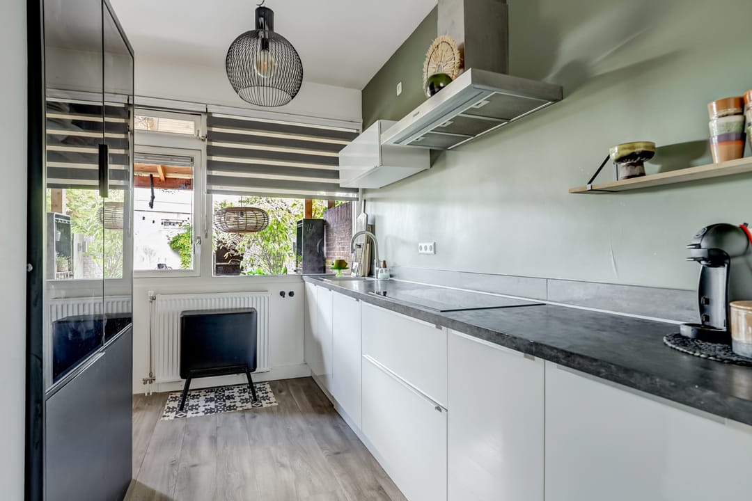 Foto 16 van Schoolstraat 8